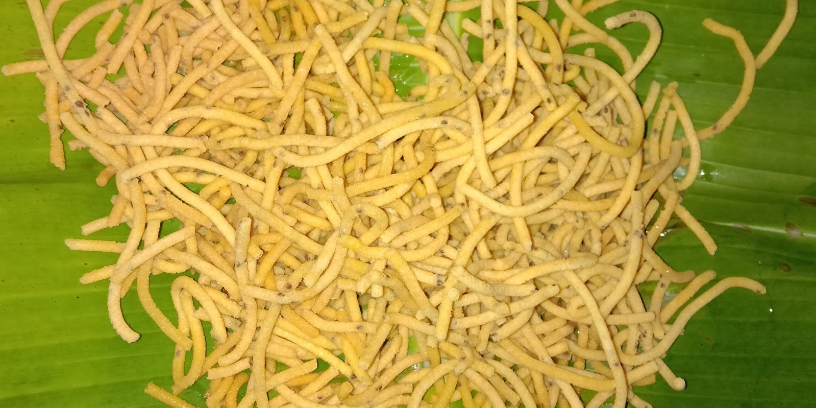 Omapodi (Chickpea Fried Noodle)